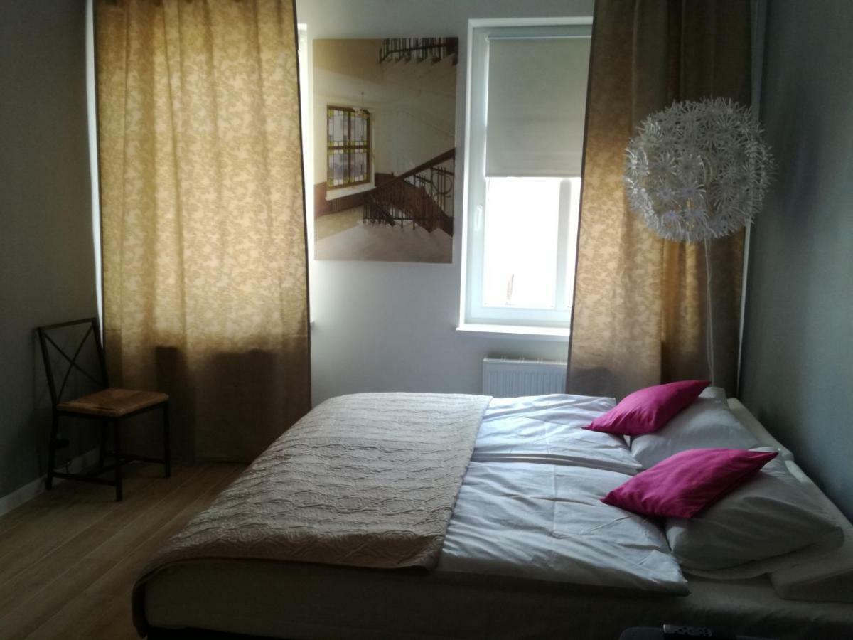 Novitas Apartments Вроцлав Екстериор снимка