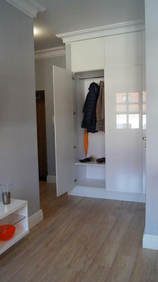 Novitas Apartments Вроцлав Екстериор снимка